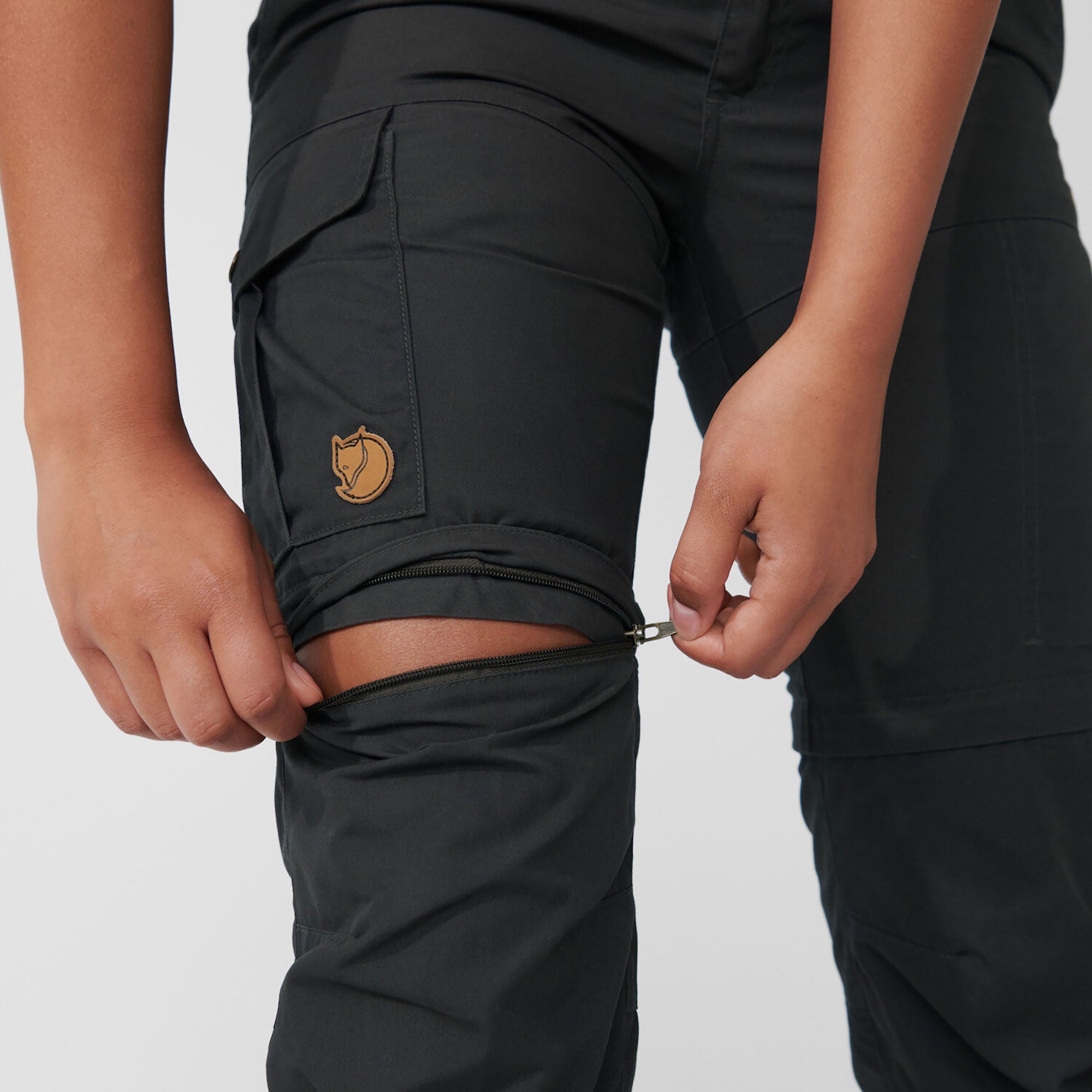 FJÄLLRÄVEN Karla Pro Zip-Off Women Trousers OLIV